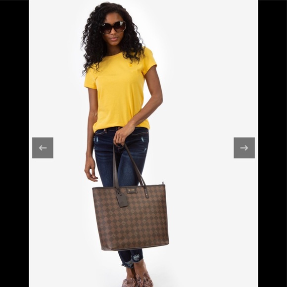 Purse - Picture 3 of 3